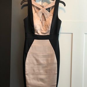 Stunning cocktail dress!